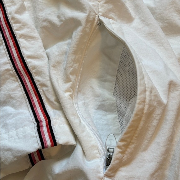 Izod Women’s White Windbreaker Jacket With Striped Long Sleeves | Medium - Picture 7 of 8